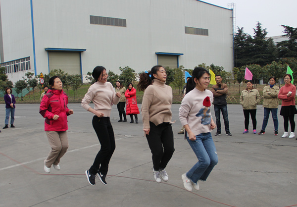 好嗨呦！襄陽重材的“女神們”！??！